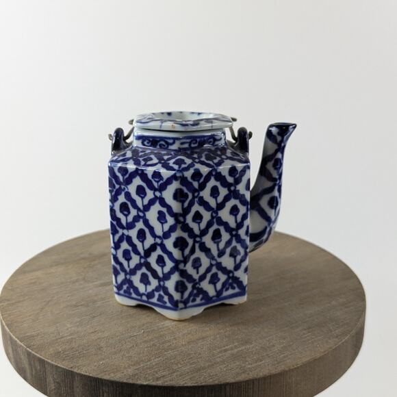 Miniature Chinese Tea Pot Vintage Soy Sauce Vinegar Container Chinoiserie Cobalt - Picture 3 of 10